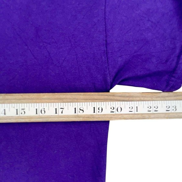 Ike's Love & Sandwiches Purple T-Shirt Restaurant Promo Graphic Tee Medium - Picture 7 of 8